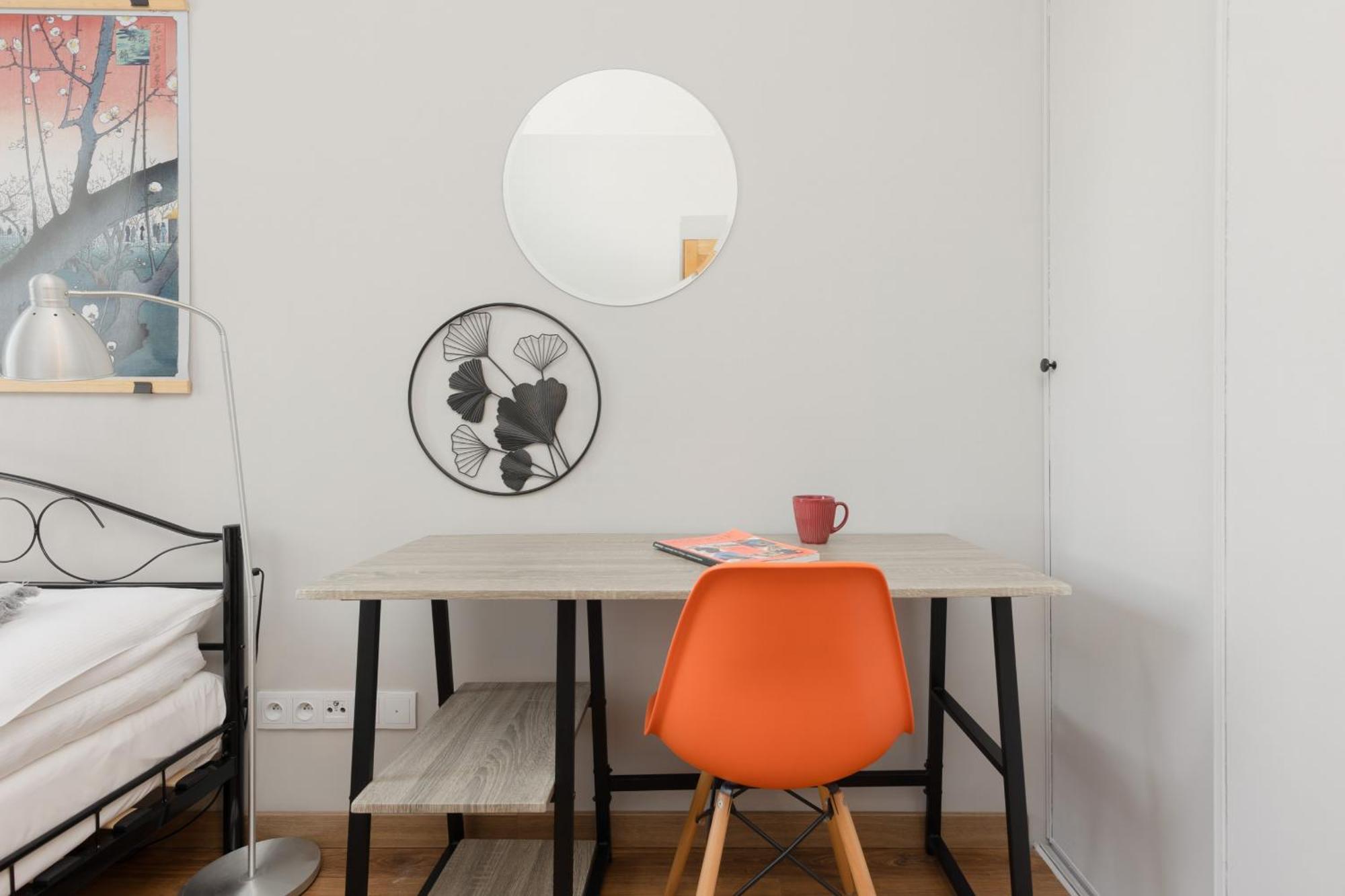 Cozy Three-Bedroom Family Apartment In Warsaw By Noclegi Renters Экстерьер фото